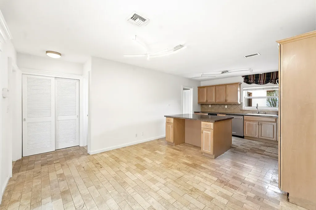 11451 NW 30th Street Coral Springs FL 33065