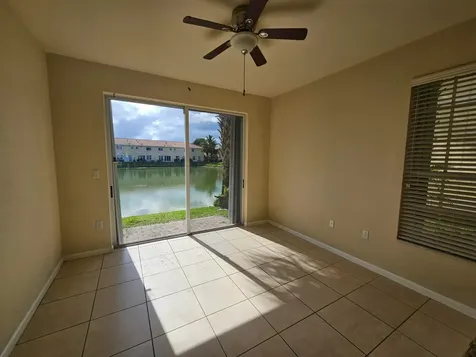 3255 NW 31st Terrace Lauderdale Lakes FL 33309