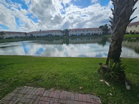 3255 NW 31st Terrace Lauderdale Lakes FL 33309