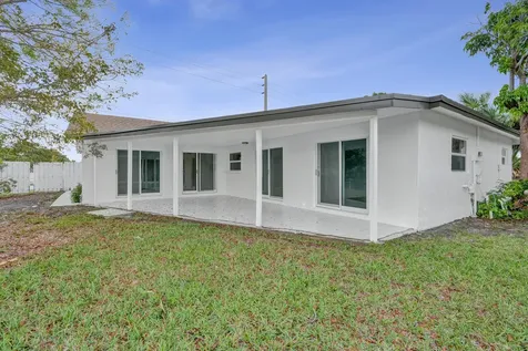 6606 NW 95th Avenue Tamarac FL 33321