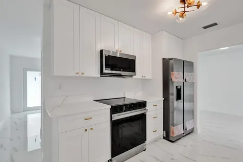 6606 NW 95th Avenue Tamarac FL 33321