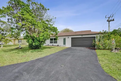 6606 NW 95th Avenue Tamarac FL 33321