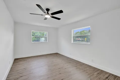 6606 NW 95th Avenue Tamarac FL 33321
