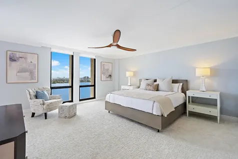 5380 N Ocean Drive Singer Island FL 33404