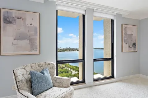 5380 N Ocean Drive Singer Island FL 33404