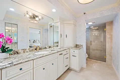 5380 N Ocean Drive Singer Island FL 33404