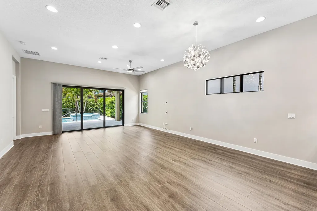 13129 Faberge Place Palm Beach Gardens FL 33418