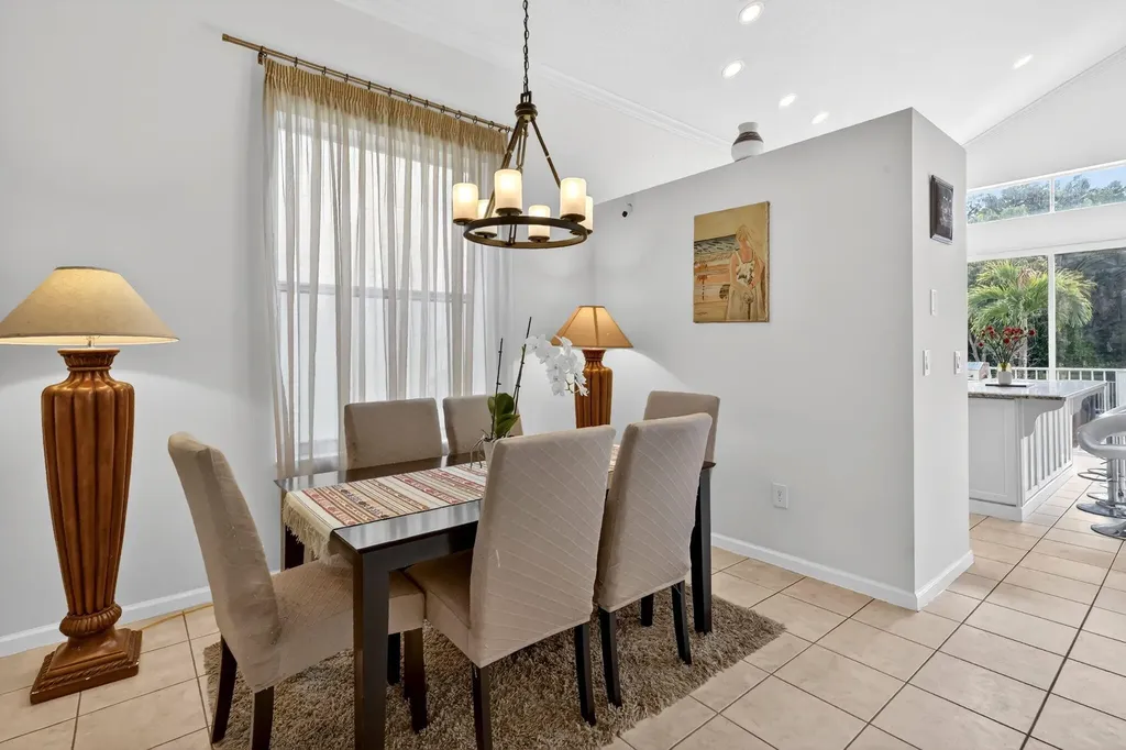 1572 Briar Oak Drive Royal Palm Beach FL 33411