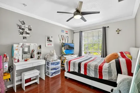 1572 Briar Oak Drive Royal Palm Beach FL 33411