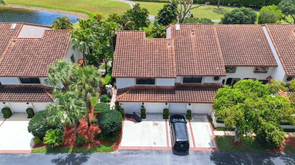 7798 La Mirada Drive Boca Raton FL 33433