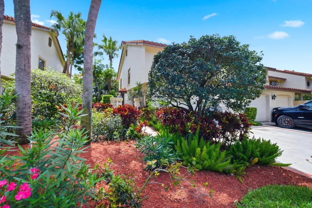 7798 La Mirada Drive Boca Raton FL 33433