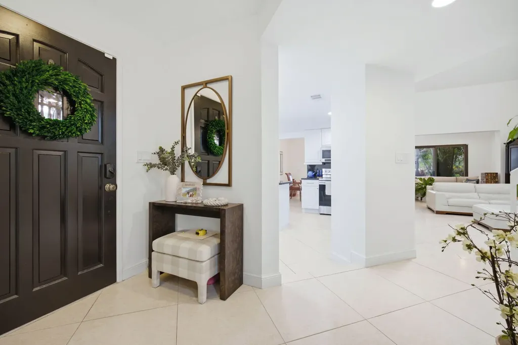 7798 La Mirada Drive Boca Raton FL 33433