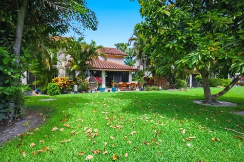 7798 La Mirada Drive Boca Raton FL 33433