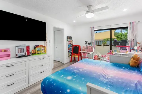 8014 Ambach Way Hypoluxo FL 33462