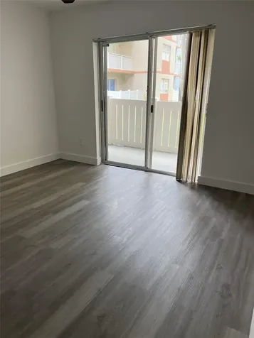 18860 NW 57th Avenue Hialeah FL 33015