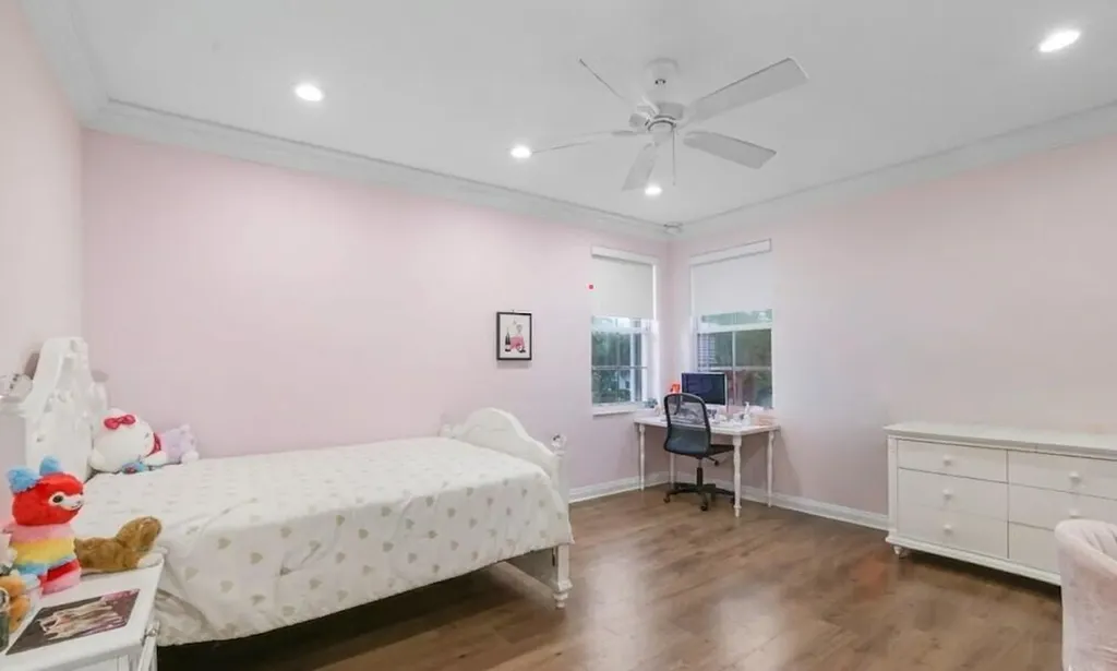 19234 S Creekshore Court Boca Raton FL 33498