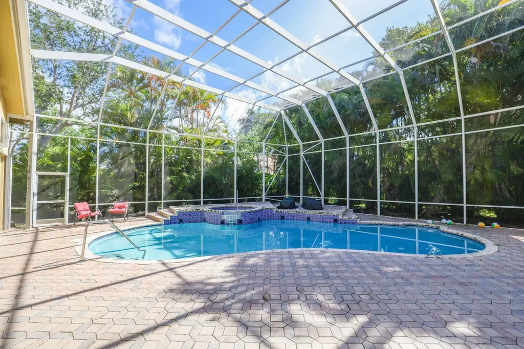 19234 S Creekshore Court Boca Raton FL 33498