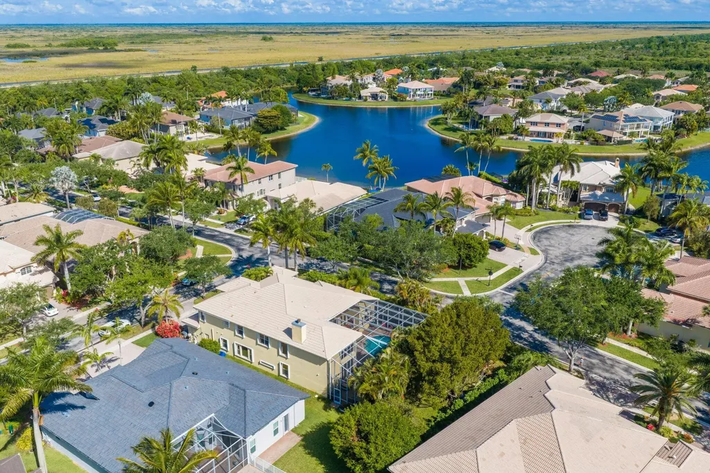19234 S Creekshore Court Boca Raton FL 33498