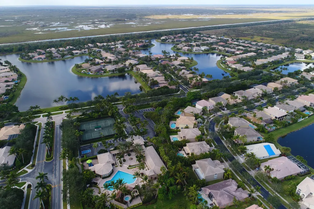 19234 S Creekshore Court Boca Raton FL 33498