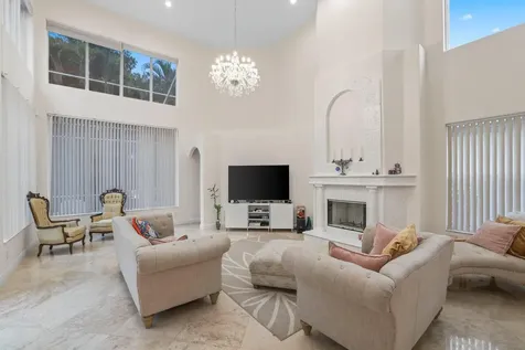 19234 S Creekshore Court Boca Raton FL 33498