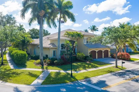 19234 S Creekshore Court Boca Raton FL 33498
