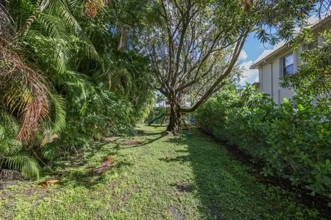 19234 S Creekshore Court Boca Raton FL 33498