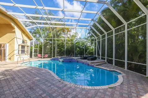 19234 S Creekshore Court Boca Raton FL 33498