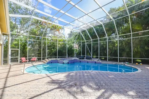 19234 S Creekshore Court Boca Raton FL 33498