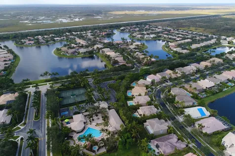 19234 S Creekshore Court Boca Raton FL 33498