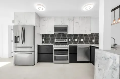 3470 NW 21st Avenue Oakland Park FL 33309