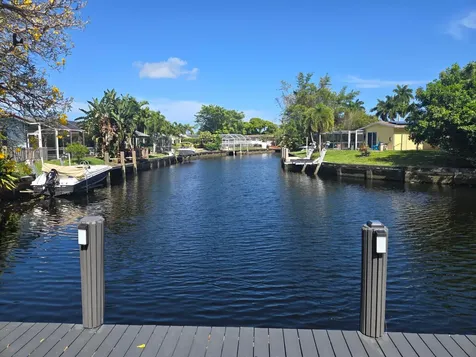 3470 NW 21st Avenue Oakland Park FL 33309