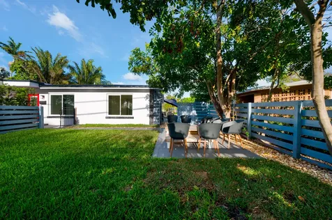 3470 NW 21st Avenue Oakland Park FL 33309