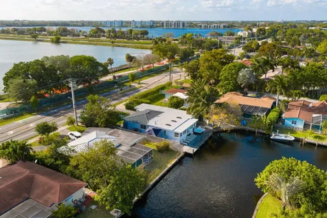 3470 NW 21st Avenue Oakland Park FL 33309