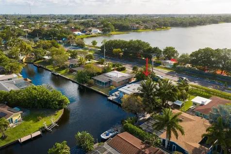 3470 NW 21st Avenue Oakland Park FL 33309