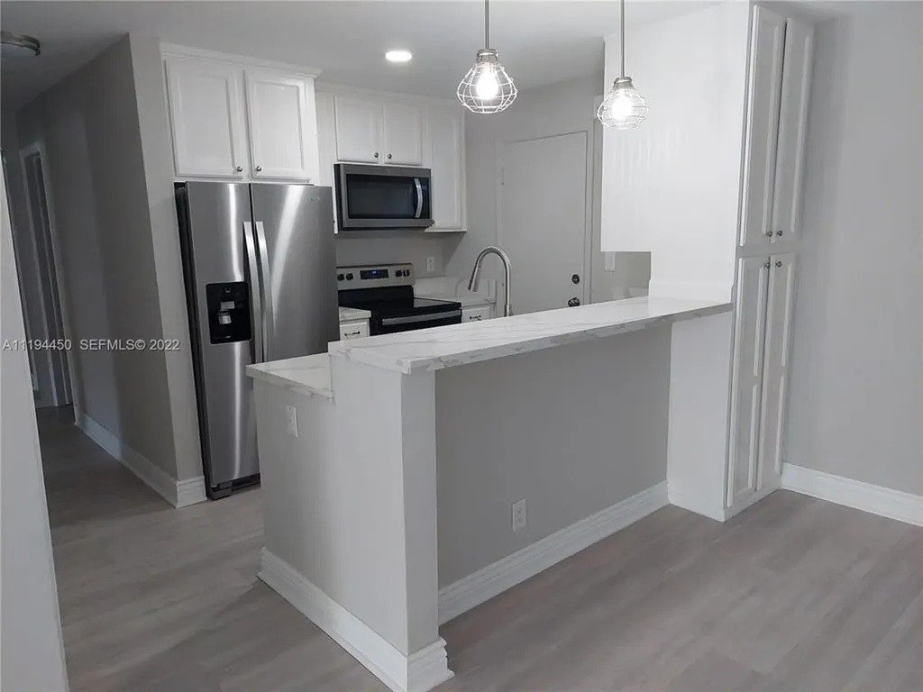 1700 SE 15th Street SE Fort Lauderdale FL 33316