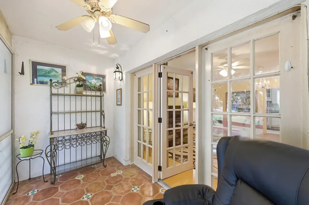 112 Lake Anne Drive West Palm Beach FL 33411