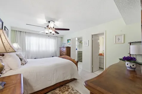 112 Lake Anne Drive West Palm Beach FL 33411