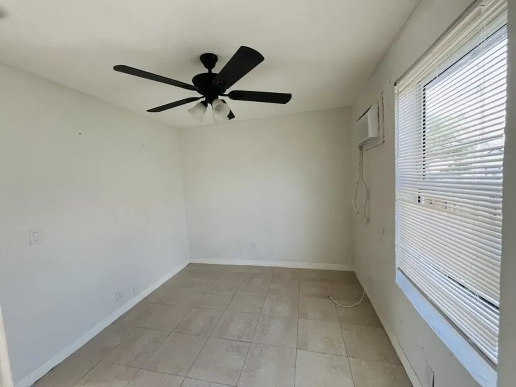 901 8th Street West Palm Beach FL 33401