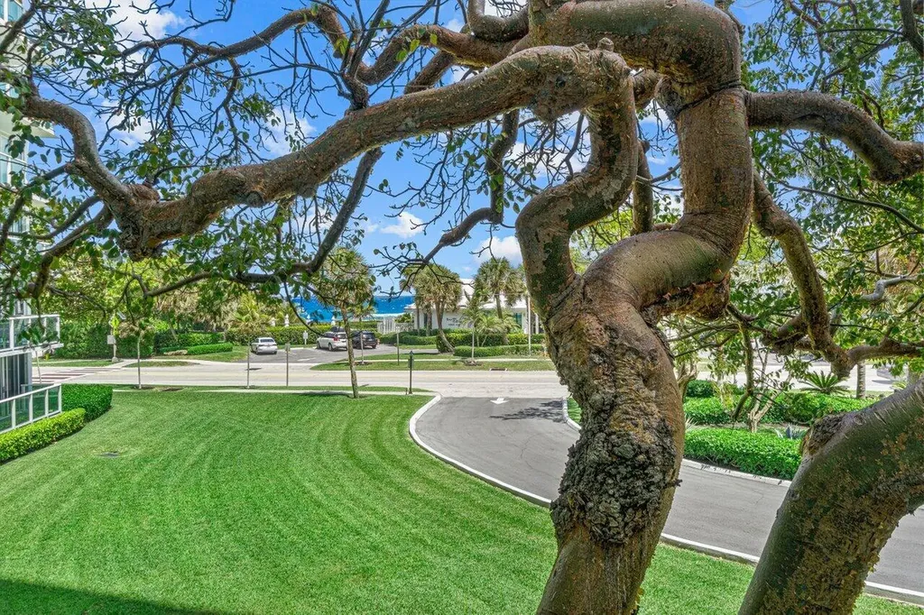 333 NE 21st Avenue Deerfield Beach FL 33441