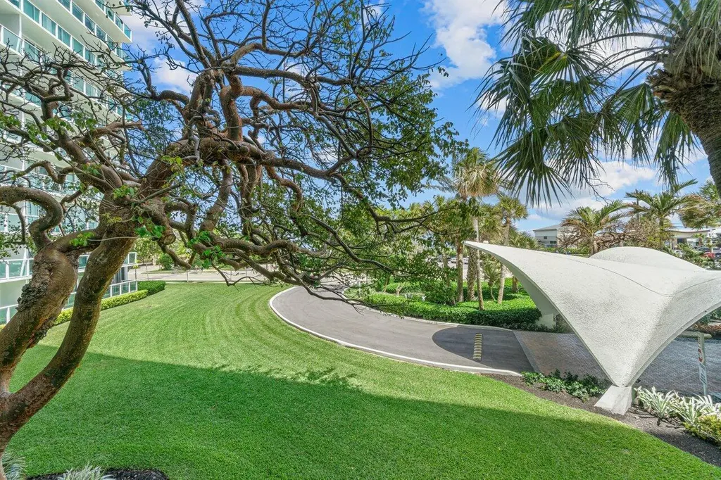 333 NE 21st Avenue Deerfield Beach FL 33441