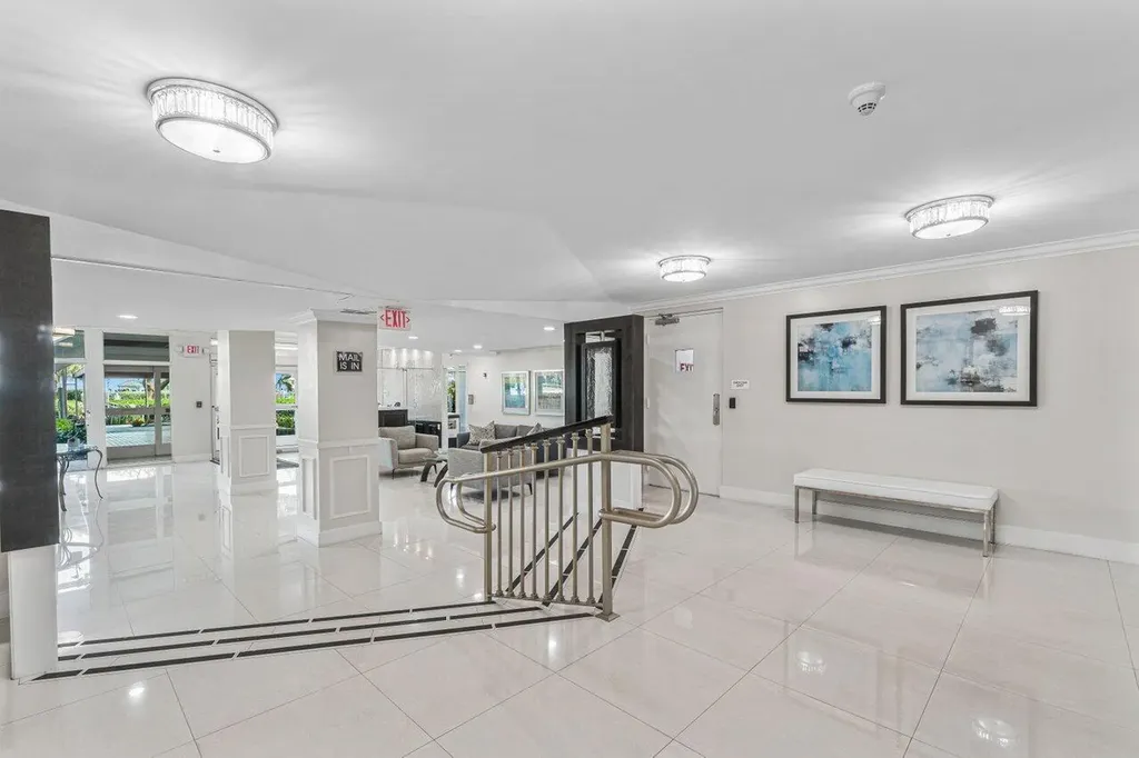 333 NE 21st Avenue Deerfield Beach FL 33441