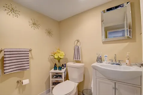 661 Flanders N Delray Beach FL 33484