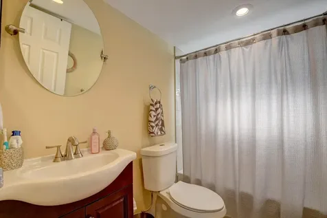 661 Flanders N Delray Beach FL 33484
