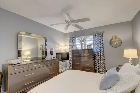 661 Flanders N Delray Beach FL 33484