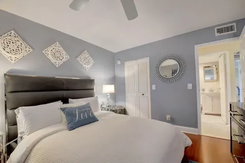 661 Flanders N Delray Beach FL 33484
