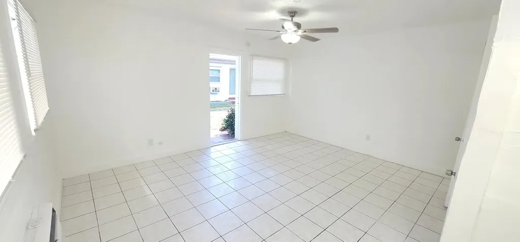 403 N 19th Avenue Hollywood FL 33020