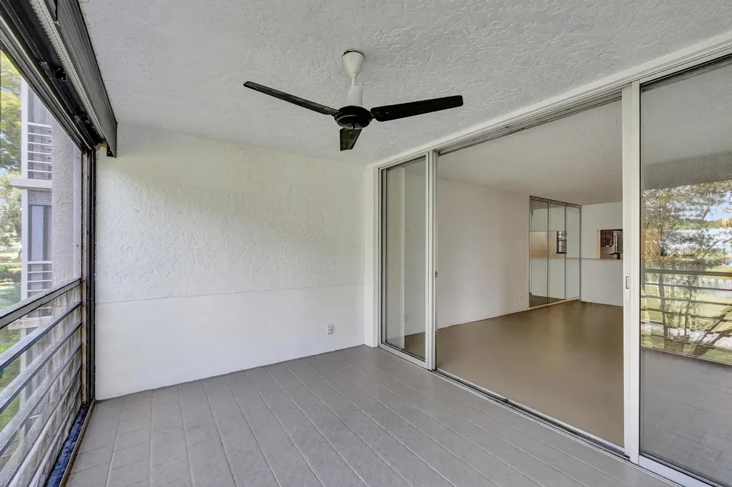 1811 Sabal Palm Drive Davie FL 33324