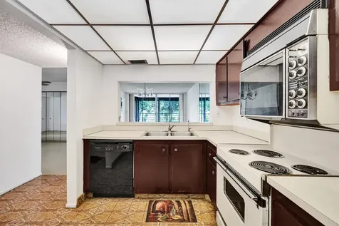 1811 Sabal Palm Drive Davie FL 33324