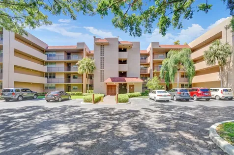1811 Sabal Palm Drive Davie FL 33324