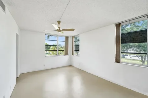 1811 Sabal Palm Drive Davie FL 33324